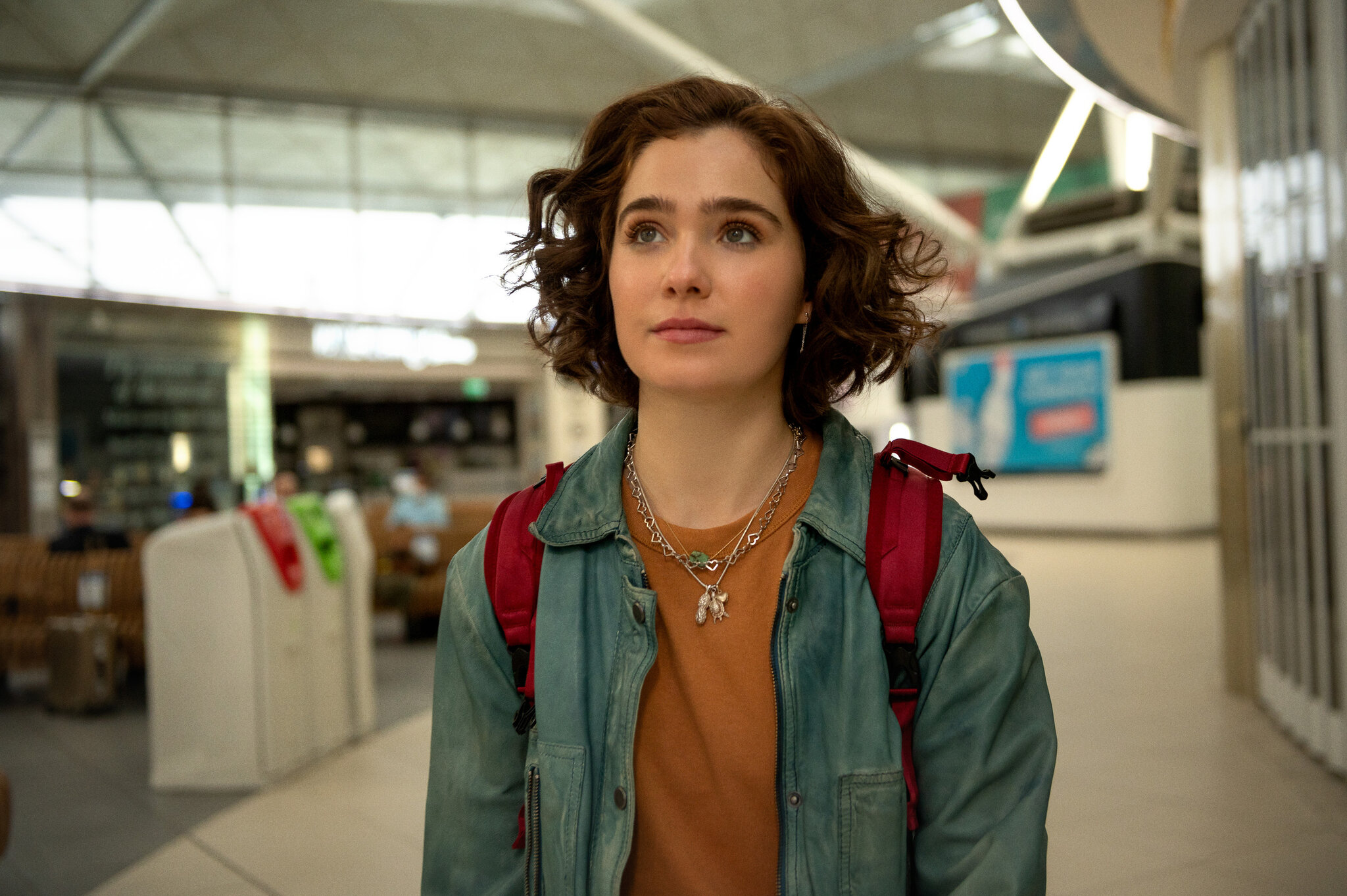 一切始於一見鍾情演員角色丨1. Hadley （Haley Lu Richardson 飾）